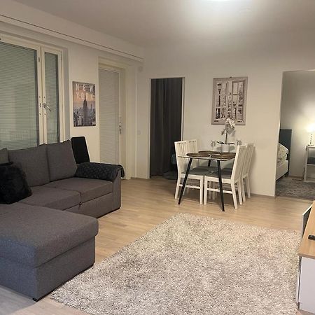 Modern City Apartment With Sauna Nearby The Airport Vantaa Buitenkant foto